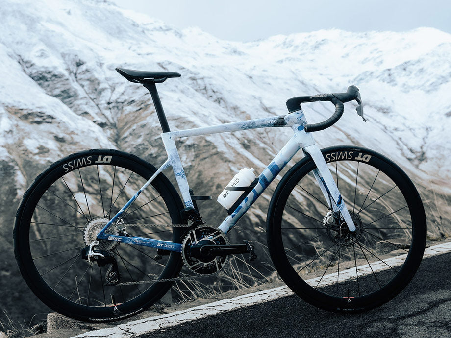 Teammachine SLR 01 VAR0: il modo più leggero per salire in vetta 